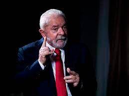 El el último debate presidencial, Lula da Silva (foto izquierda), y el presidente Jair Bolsonaro, se lanzaron dardos sacando acusaciones entre ambos. El país va a las urnas polarizado. FOTO CORTESÍA