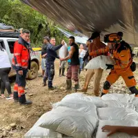 Entrega de ayudas humanitarias en el municipio de Necoclí. FOTO: Cortesía