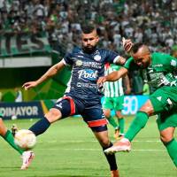 Andrés Sarmiento fue el hombre que abrió el marcador en Valledupar cuando solo iban cinco minutos de juego. Es otro de los futbolistas que ha mejorado su nivel con la llegada de Lucas González. FOTO cortesía el pilón