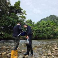La situación poblaciones y pescadores del Magdalena Medio antioqueño que dependen del río, representa un riesgo crítico para la biodiversidad y el abastecimiento. Foto: Cortesía