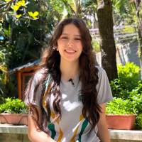María José Patiño Medina, estudiante de grado décimo de la Institución Educativa Lucrecio Jaramillo Vélez, viajará a Estados Unidos en 2027 para una experiencia académica vinculada a la NASA. FOTO cortesía Alcaldía de Medellín