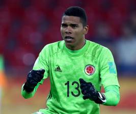 El arquero santandereano Kevin Mier, quien juega en el Cruz Azul de México y se formó en Atlético Nacional, es candidato a ser titular con Colombia. Foto: Getty