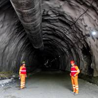 Aspecto de los trabajos en el Túnel del Toyo, en inmediaciones del municipio de Giraldo. FOTO: Julio César Herrera Echeverri