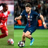 Michael Olise del Bayern Múnichs y Kvicha Kvaratskhelia del PSG, dos piezas de ataque importantes en sus clubes. Ambos marcaron en la ida. FOTO: GETTY
