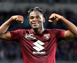 El vallecaucano Duván Zapata se reportó en la victoria del torino ante Milán y sigue haciendo méritos para ser llamado a la Selección Colombia. FOTO TOMADA DE @TorinoFC_1906