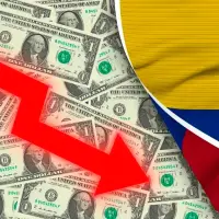 El comportamiento acumulado mantiene la presión sobre la tasa de cambio, ya que en lo corrido de agosto, el dólar acumula una disminución de $317,51. FOTO: GETTY