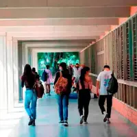 Gobierno cubre hasta tres inscripciones a estudiantes en universidades públicas del país. FOTO: EL COLOMBIANO
