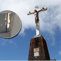 El monumento histórico tiene diversa fracturas que deberán ser atendidas. Fotos: cortesía y Fundación Julio C. Hernández.