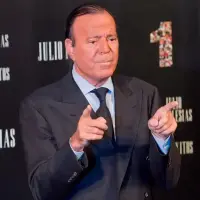 El cantante Julio Iglesias está en el ojo del huracán tras las denuncias por presunta agresión sexual presentadas por sus extrabajadoras. FOTO: GETTY