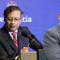 Gustavo Petro, presidente de Colombia; y su ministro de Hacienda, Germán Ávila. FOTO: Presidencia y Colprensa.