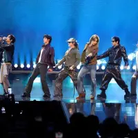 BTS sorprendió a sus seguidores en Bogotá al usar expresiones colombianas durante su primer concierto. FOTO: Getty