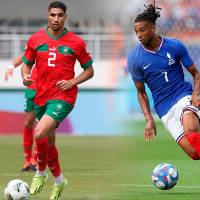 Achraf Hakimi, de 27 años, se formó en la cantera del Real Madrid. Es una de las figuras actuales del PSG y de la Selección de Marruecos. Y Michael Olise, de 24, se inició en Inglaterra; busca brillar con Francia. FOTO GETTY