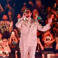 En una semana, Bad Bunny alcanzará otro hito como estrella del medio tiempo del Super Bowl, uno de los espacios musicales más codiciados de Estados Unidos. FOTO: Manuel Saldarriaga.