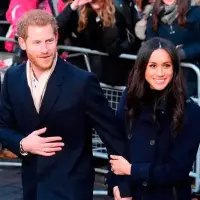 La pareja se instalará temporalmente en una residencia privada fuera de Londres, según informaciones. FOTO: Getty.