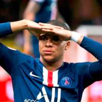 Desde el pasado 1° de enero, Kylian Mbappé es libre para firmar por otro club que no sea el París Saint-Germain para jugar a partir de junio de 2024. FOTO AFP