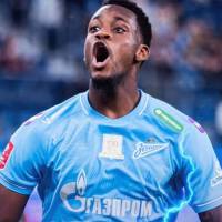 Jhon Jáder Durán anunció que será padre de una niña durante una reunión familiar en la que compartió la noticia con su pareja, familiares y amigos cercanos. FOTO: @zenit_spb