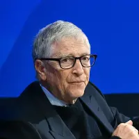 El empresario dijo que la sociedad necesita prepararse para cambios rápidos derivados de la IA. FOTO: Getty