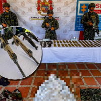 En el operativo, le dieron de baja a un presunto integrante del Clan del Golfo. Además, incautaron arsenal como fusiles de guerra. Foto: cortesía.