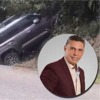 Así quedó la camioneta en la que se transportaba El Andariego. Foto: captura de video y tomada de Facebook