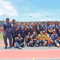 Esta es la delegación de atletas que representó a Colombia en los Juegos Suramericanos Juveniles en Panamá. FOTO MINDEPORTES 