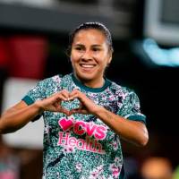 La jugadora colombiana Leicy Santos recibió un importante nominación en Estados Unidos por su labor social en su pueblo, Lorica, Córdoba. FOTO TOMADA INSTAGRAM 