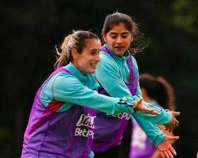 Las antioqueñas Daniela Montoya y Catalina Usme son líderes de la Selección Colombia que debuta este miércoles en la Copa de Oro. FOTO CORTESÍS FCF