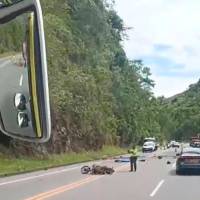 El siniestro ocurrió en la vía La Pintada—Supía en el departamento de Caldas. FOTO CAPTURA DE VIDEO