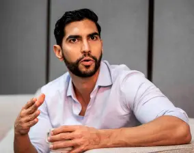 Salomón Cruz Zirene, director general de Sapiencia, entidad que lidera los Premios Medellín Investiga, recuerda que el plazo para postularse se vence a las 5:00 p.m. del 30 de septiembre. FOTOS