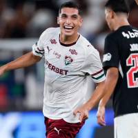 El colombiano Kevin Serna celebra el tanto que marcó con Fluminense en el duelo de ida de la semifinal del Carioca Serie A. FOTO TOMADA X@FluminenseFC.