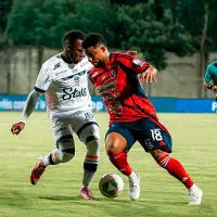 El Medellín consiguió una victoria importante en el estadio metropolitano de Ditaires. Foto: Colprensa