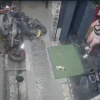 Imagen del accidente en San Cristóbal, que produjo la muerte de una adulta mayor de 64 años de edad. FOTO Denuncias Antioquia