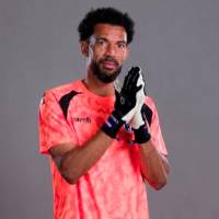 El arquero Vozinha de Cabo Verde, quien se dio a conocer en el mundo del fútbol por su buena actuación en el Mundial, es esperado en Chile para que juegue con el Colo Colo de ese país. FOTO TOMADA X FIFA