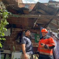 Así quedó lo que antes era una vivienda en el barrio El Pinal de la comuna 8 de Medellín. FOTO Cortesía Dagrd. 