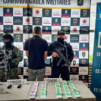 A alias ‘Choroto’ lo capturaron en posesión de más de $20 millones en efectivo. FOTO Ejército Nacional.