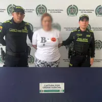 La mujer fue detenida en vía pública del barrio París. FOTO Alcaldía de Bello.
