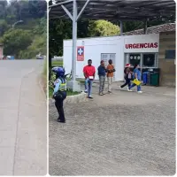 Tras caer del camión, los dos menores de edad fueron trasladados al Hospital Iván Restrepo Gómez y de allí a Medellín. FOTO: Cortesía Fer Campillo
