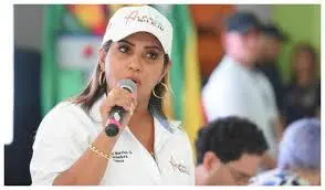 Fiscalía imputará cargos a exgobernadora de Arauca por escándalo de regalías