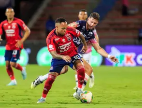 Jarlan Barrera es titular con el DIM para el duelo ante Junior, en el estadio Atanasio Girardot, por la fecha 12 de la Liga Betplay-2. FOTO CAMILO SUÁREZ 