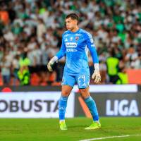 El arquero Washington Aguerre fue la gran figura del empate entre Nacional y DIM en el clásico paisa por la ida, en la final de la Copa Betplay. FOTO MANUEL SALDARRIAGA 