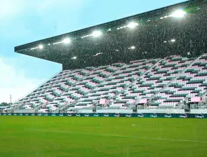 Este es un aspecto del estadio en Miami donde van a jugar Atlético Nacional y América, en duelo amistoso para ayudar a los damnificados por el terremoto en Colombia. FOTO CORTESÍA ATLÉTICO NACIONAL 