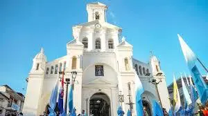 Fuerte aguacero causó el colapso parcial de la parroquia principal de Marinilla, Antioquia