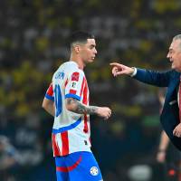 El técnico argentino Gustavo Alfaro dirigió su primer partido al frente de Paraguay el 6 de septiembre de 2024, en la séptima jornada. Hoy, 272 días después, los guaraníes no conocen la derrota. FOTO GETTY
