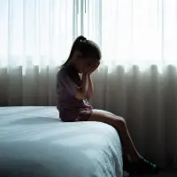 Imagen de dramatización de un caso de abuso sexual contra niños de la ciudad. Foto: GETTY