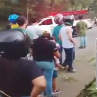 Adelante, el funcionario fallecido en el suceso. Atrás, momentos de la emergencia. FOTO: Imágenes tomadas de redes.