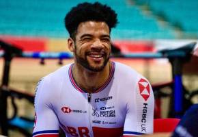 Familiares y amigos del exatleta paralímpico británico Sam Ruddock, no sabían nada sobre él, desde el 16 de abril, que se encontraba en Las Vegas, Estados Unidos, por un evento de pelea. FOTO: BRITISH CYCLING