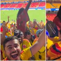 El supuesto hechicero de la Selección de Ghana, lejos de lamentar la derrota 1-0 que dejó a su equipo fuera del Mundial 2026, terminó cargado en hombros y festejando la clasificación junto a la fanaticada colombiana. FOTO: Captura de video de redes sociales 