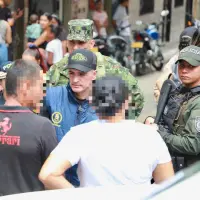 Gobernador de Antioquia durante su visita al municipio de Anorí. FOTO: Cortesía