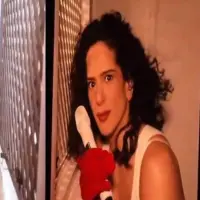 Karol G compartió una anécdota sobre una antigua relación sentimental durante el confesionario de Rosalía en el Lux Tour, donde recordó el episodio que la llevó a poner fin al noviazgo. FOTO: @ROSALÍA UPDATE en X.