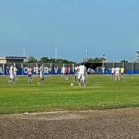 Al parecer, esta persona ignoró las advertencias médicas y el ruego de sus compañeros por una sola razón: no concebía la vida fuera de las canchas. FOTO: Tomada de redes sociales @CampoDeLaCruz