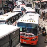 Así lucían las calles de la zona de Santo Domingo a raíz del cese de actividades. FOTO: Cortesía